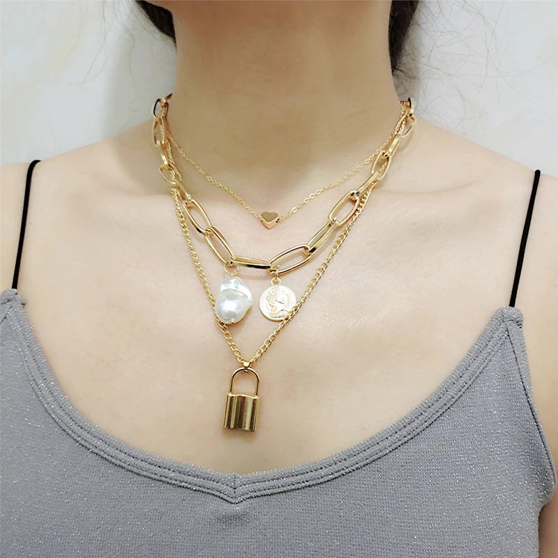 Fashion Chain Pearl Necklace For Women Baroque Pearl Metal Charm Pendant Necklaces Choker Snake Chain Jewelry Gold Silver Color