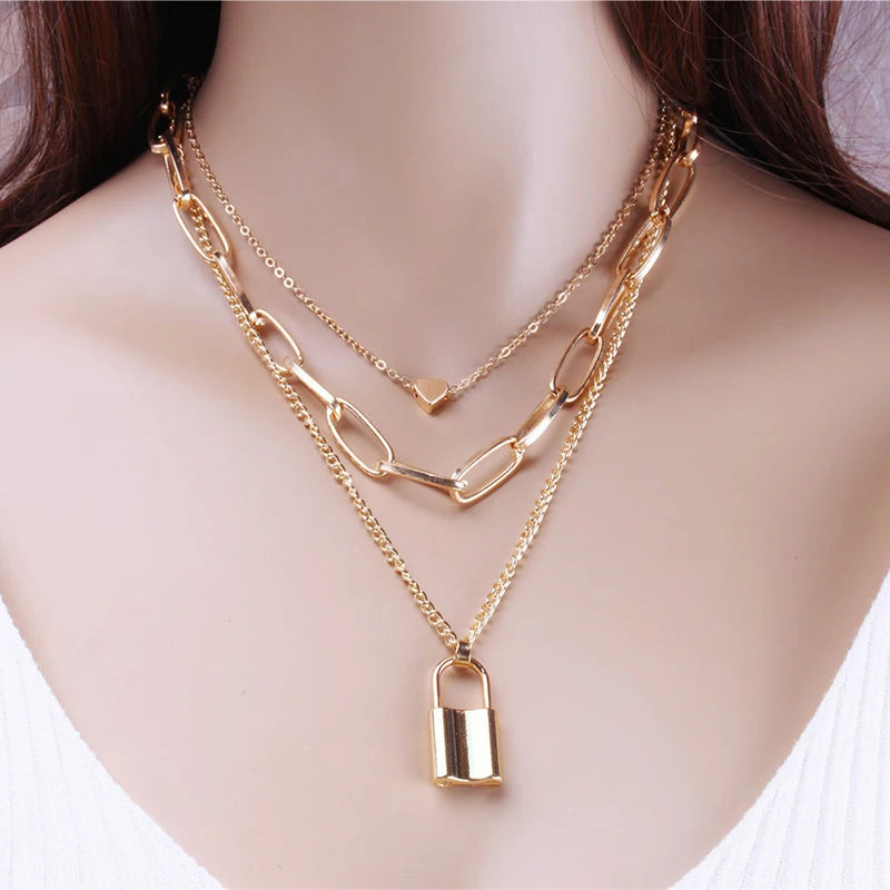 Fashion Chain Pearl Necklace For Women Baroque Pearl Metal Charm Pendant Necklaces Choker Snake Chain Jewelry Gold Silver Color