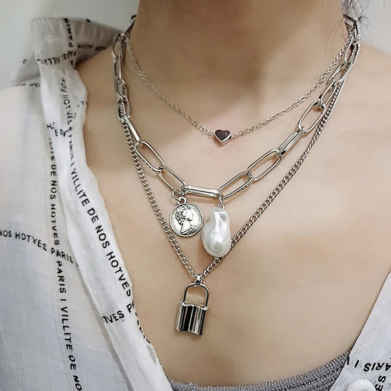 Fashion Chain Pearl Necklace For Women Baroque Pearl Metal Charm Pendant Necklaces Choker Snake Chain Jewelry Gold Silver Color