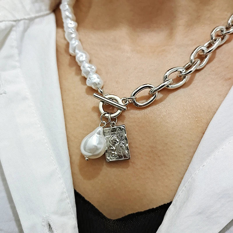 Fashion Chain Pearl Necklace For Women Baroque Pearl Metal Charm Pendant Necklaces Choker Snake Chain Jewelry Gold Silver Color