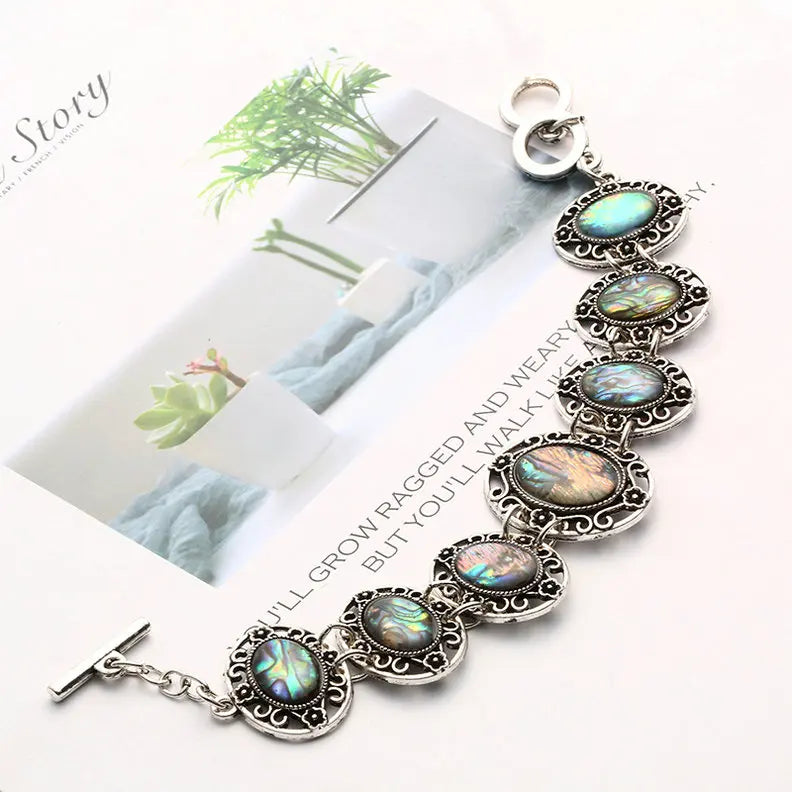 Women’s Bohemian Natural Shell Adjustable Bracelet