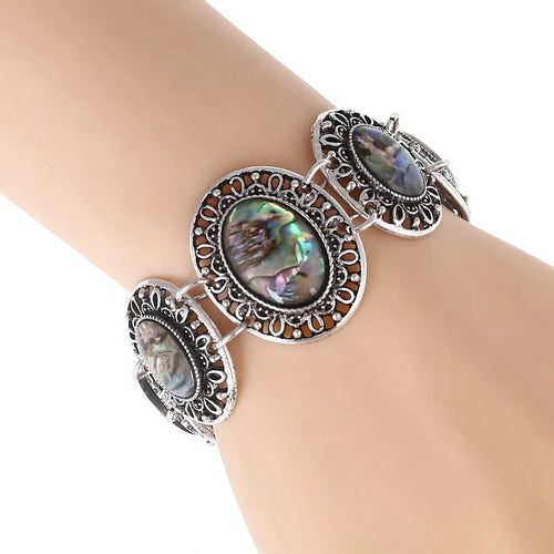 Women’s Bohemian Natural Shell Adjustable Bracelet