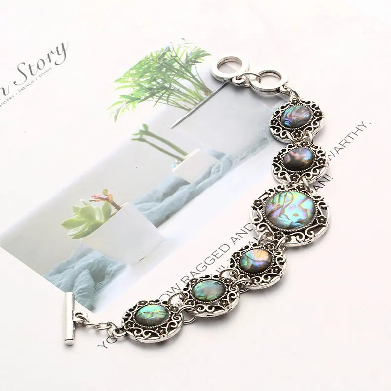 Women’s Bohemian Natural Shell Adjustable Bracelet