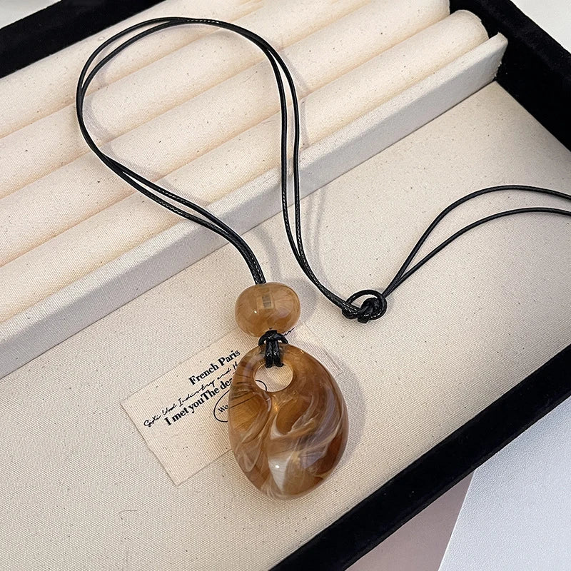 Vintage Acrylic Water Drop Hollow Irregular Geometric Pendant Necklace Woman Wax Rope Beaded Adjustable Sweater Chain Jewelry