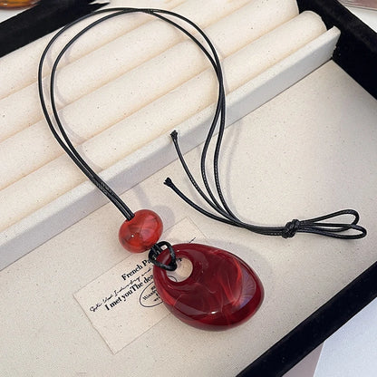 Vintage Acrylic Water Drop Hollow Irregular Geometric Pendant Necklace Woman Wax Rope Beaded Adjustable Sweater Chain Jewelry